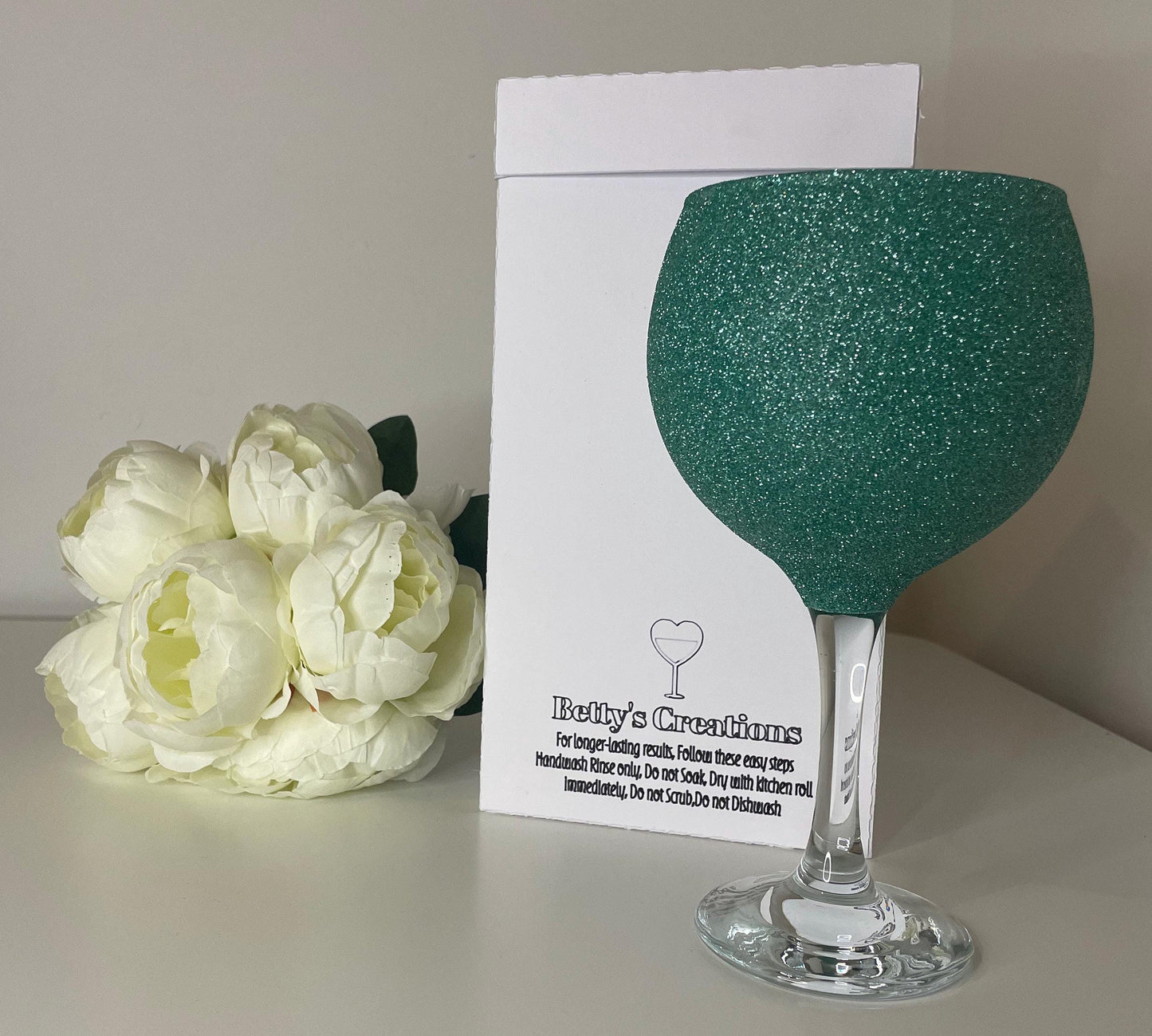 Glitter Gin Glass, Personalise Glitter Glasses for the Perfect Gift, Gifts for all Occasions, Birthdays, Wedding, Parties, Gifts