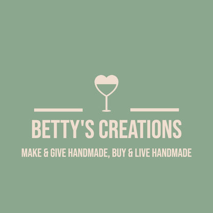 Birthday Girl Gin Glass Gift Box Holder, Great for all Gin Glasses, Great Gift Box for your Personalised Gin Glasses