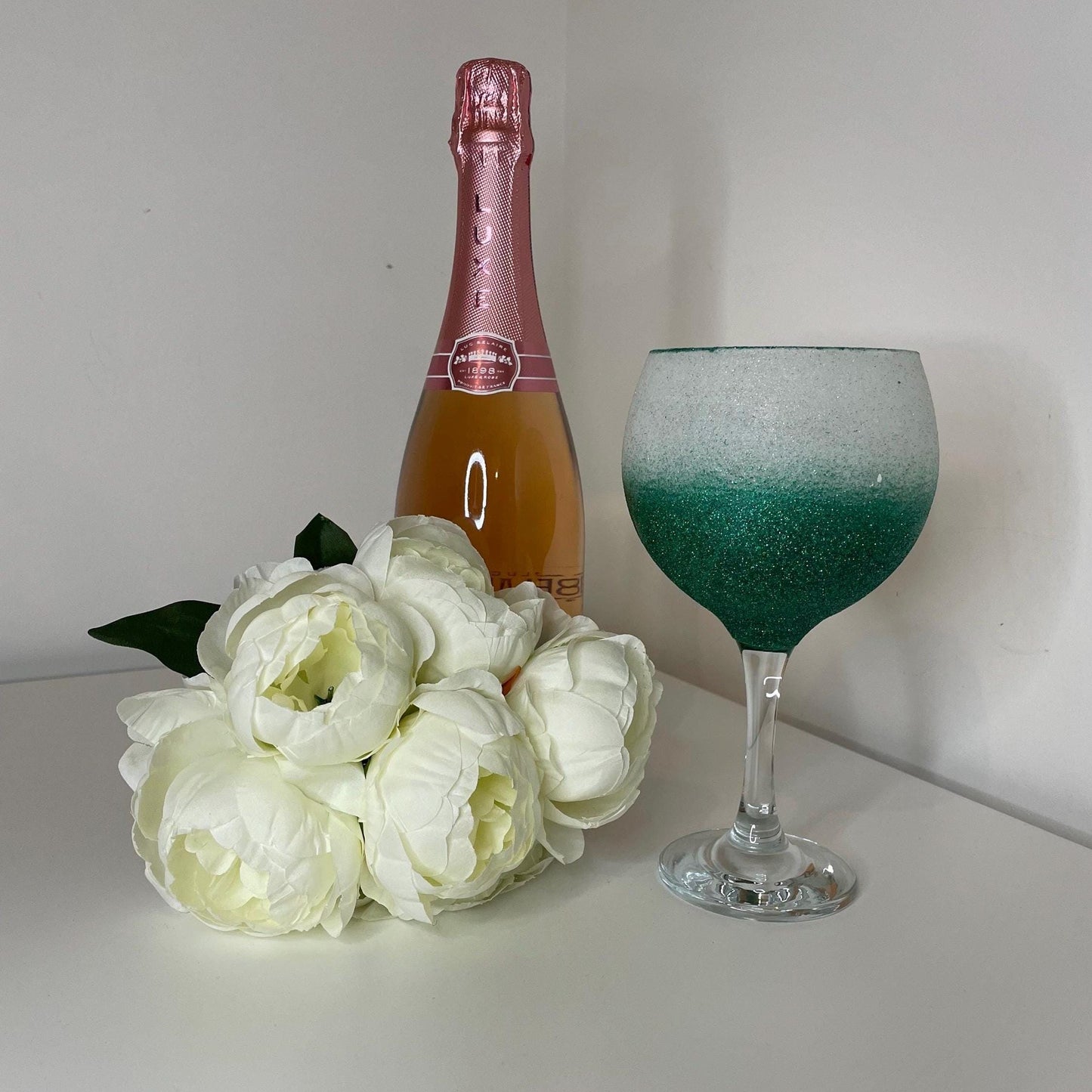 Glitter Gin Glass, Personalise Glitter Glasses for the Perfect Gift, Gifts for all Occasions, Birthdays, Wedding, Parties, Gifts