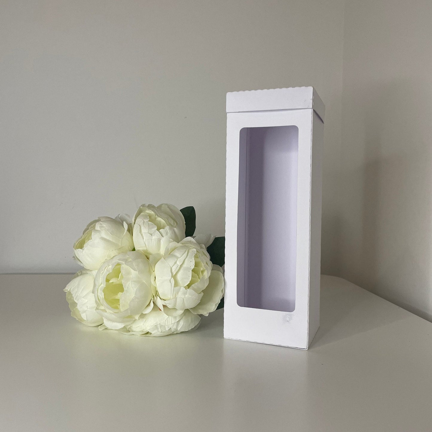 Champagne Flute Gift Box Holder, Great for all Champagne Flutes