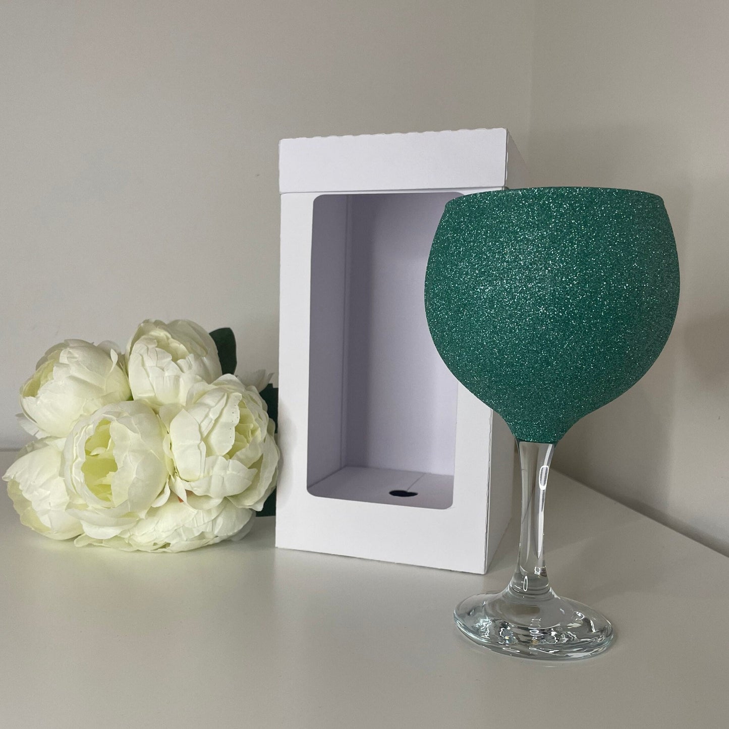 Gin Glass Gift Box Holder, Great for all Gin Glasses, Great Gift Box for your Personalised Gin Glasses.