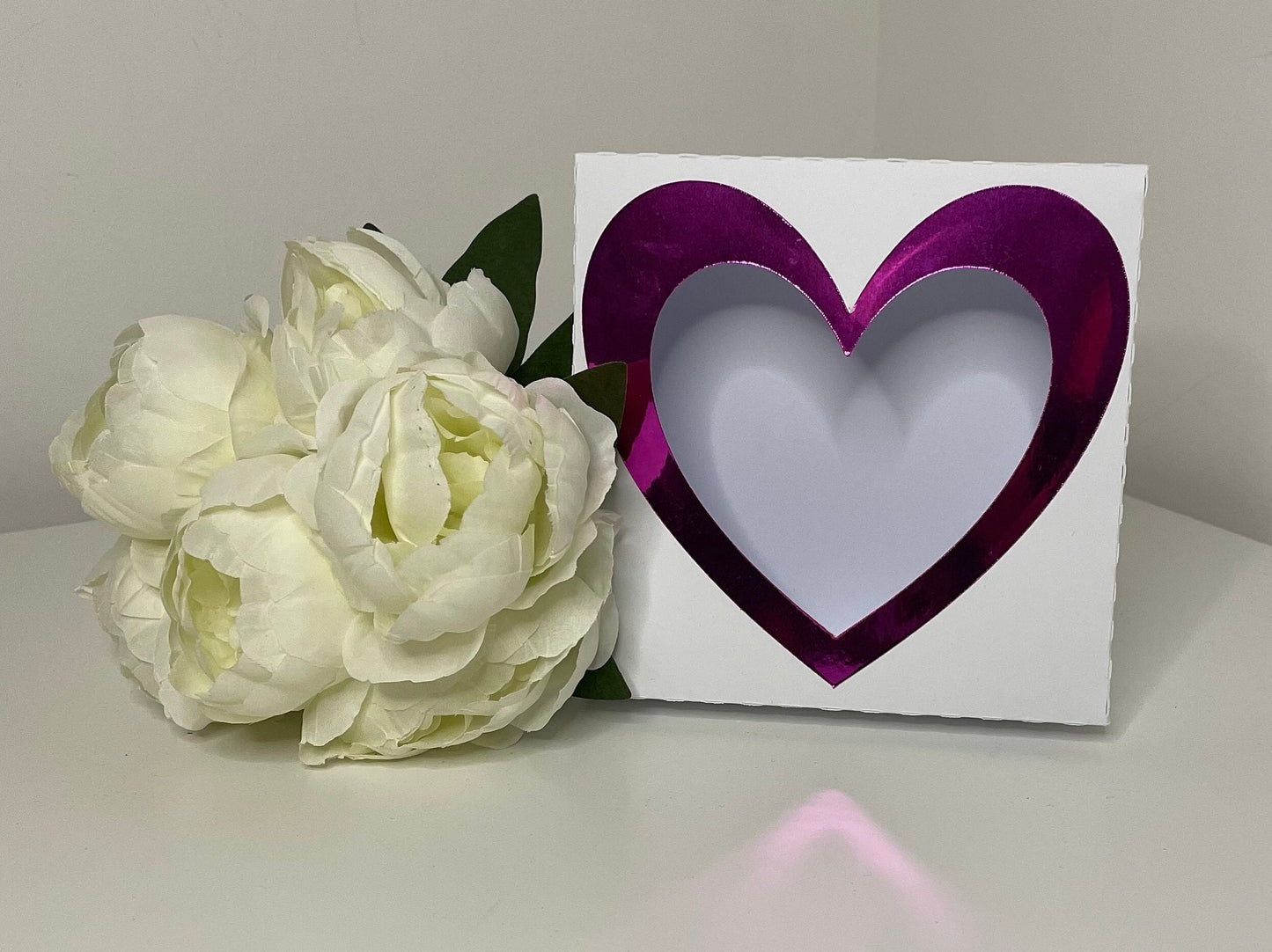 Stylish Oversized Heart Shaped Topper Gift Box, Gifts for all Occasions, Valentines and Mother's Day