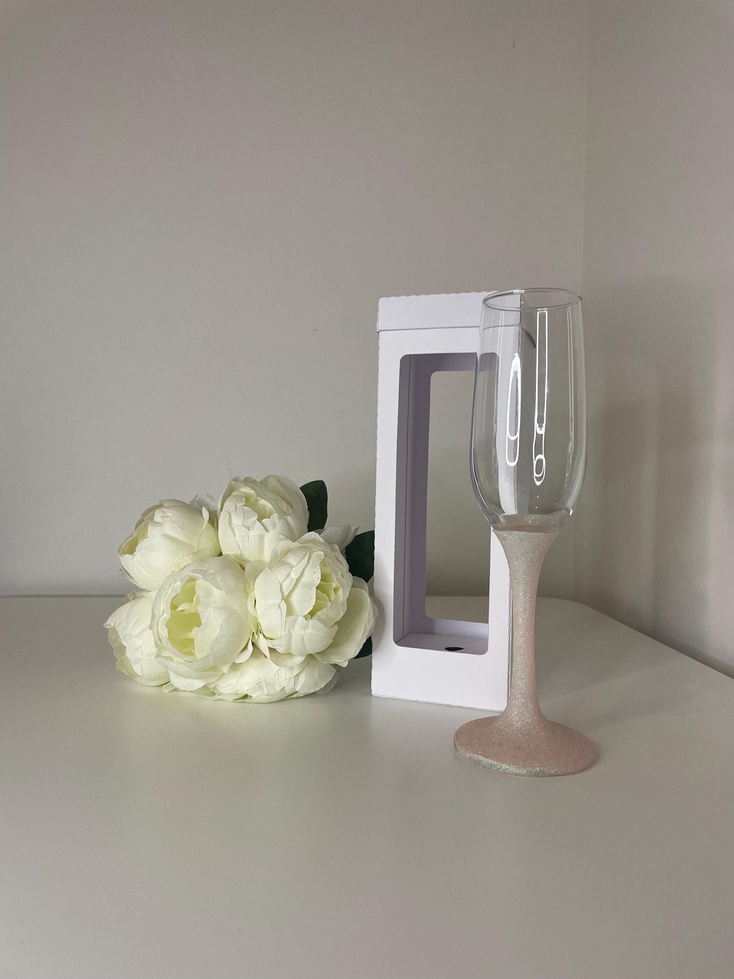 Champagne Flute Gift Box Holder, Great for all Champagne Flutes