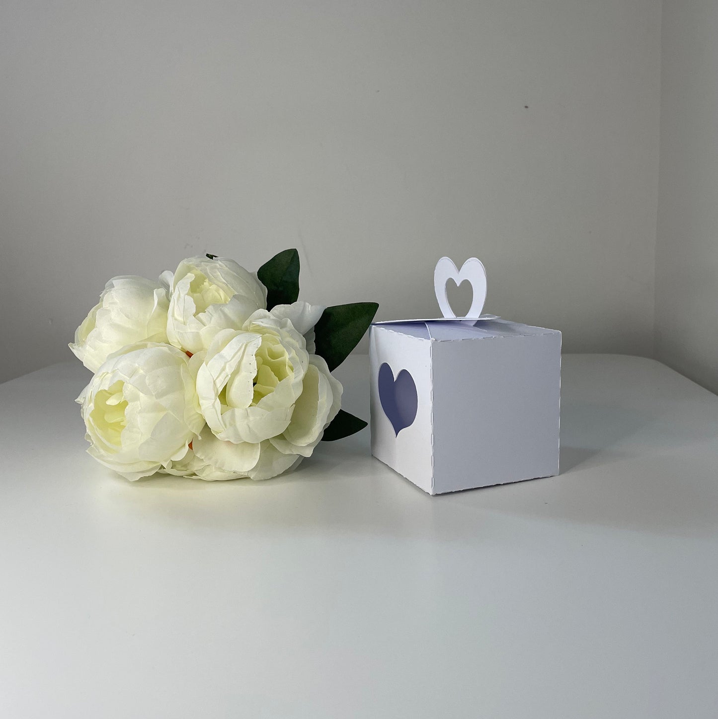 Medium Heart Aperture Gift Box, Great for Candles, Small Tumblers, Glasses, Shot Glasses, Small Gifts, All Personalise Gifts