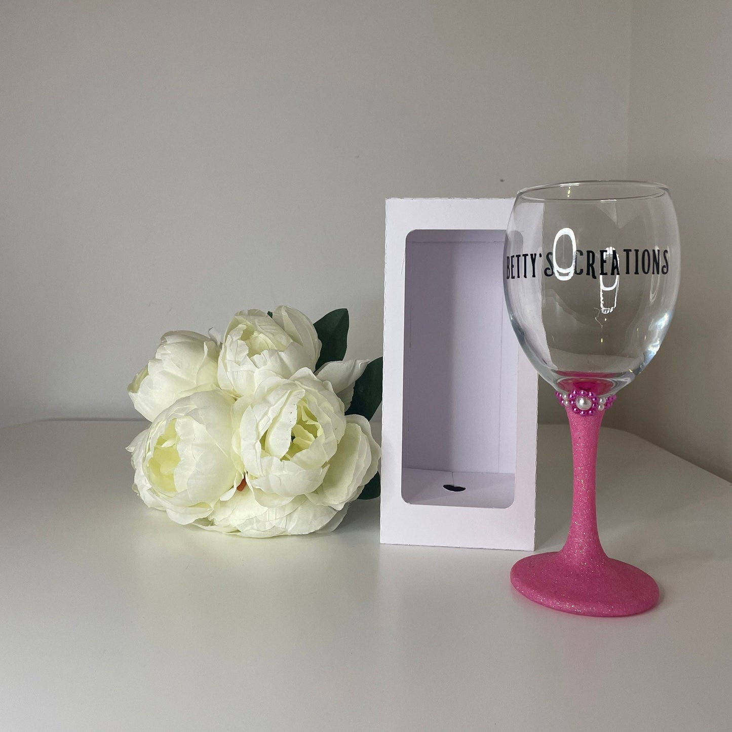 Wine Glass Gift Box Holder, Great for all Wine Glasses