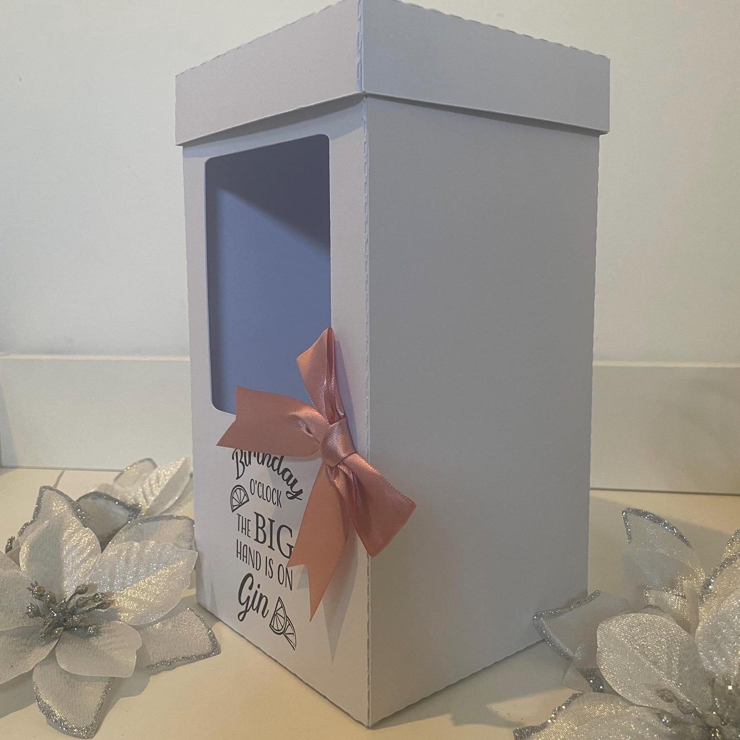 It’s Birthday O’clock Gin, Gin Glass Gift Box Holder, Great for all Gin Glasses, Great Gift Box for your Personalised Gin Glasses