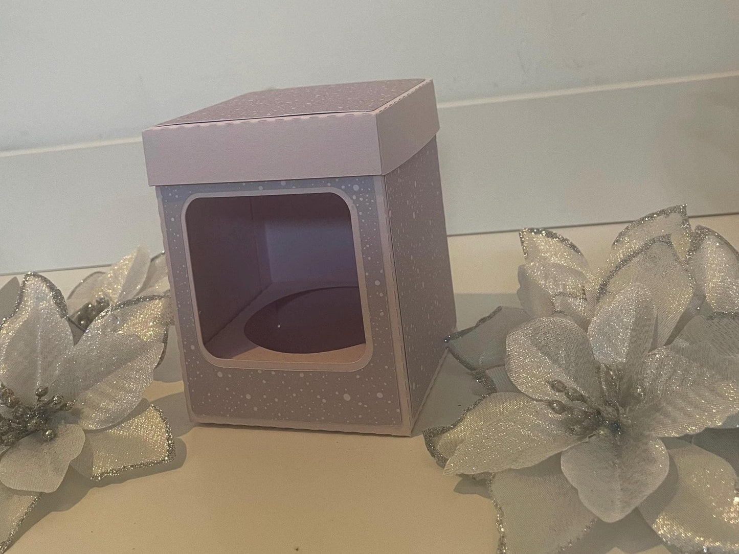 Snowy Christmas Theme, Medium Gift Box, Great for Baubles, Tumbler Glass, Candles, Small Gifts, All Personalise Christmas Gifts