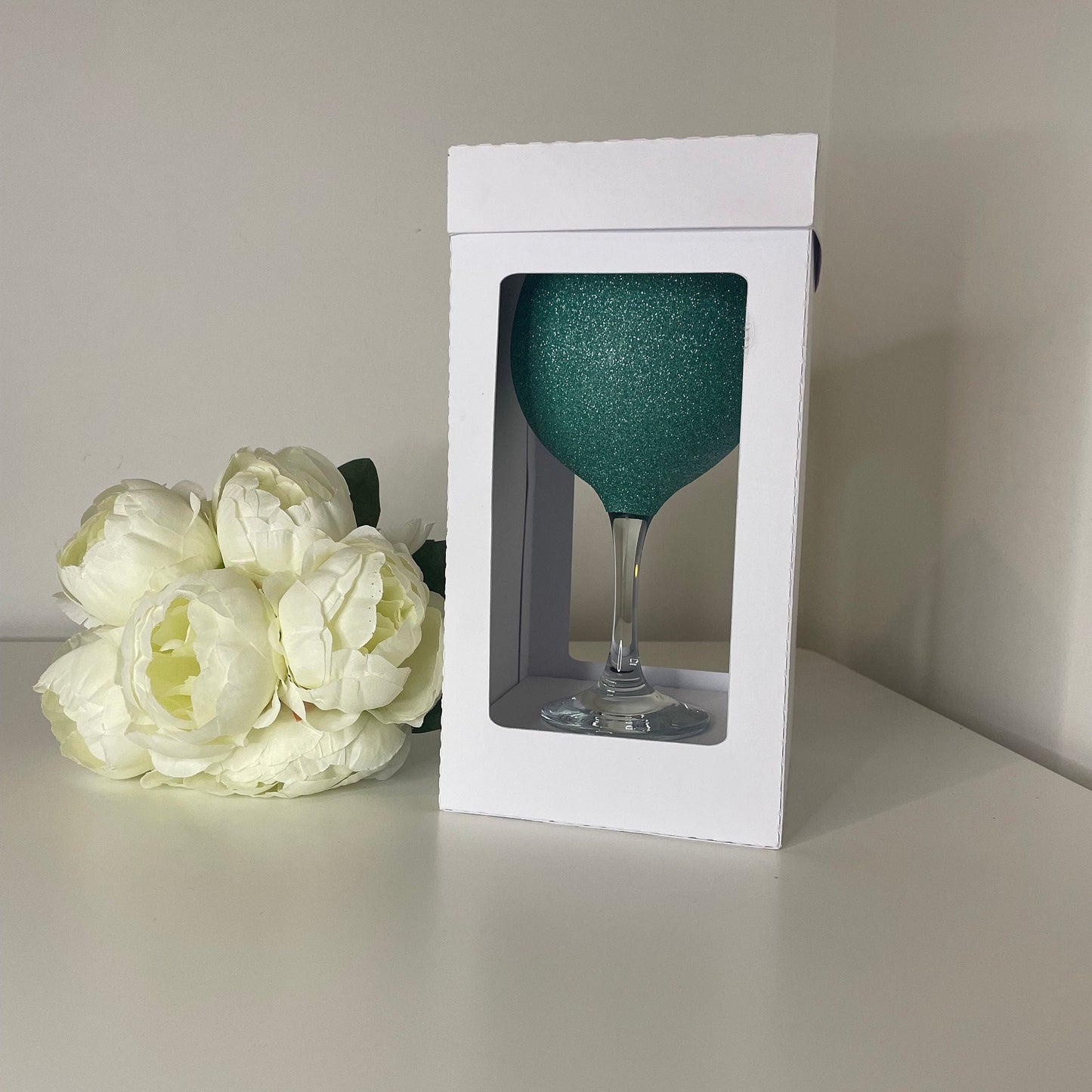 Gin Glass Gift Box Holder, Great for all Gin Glasses, Great Gift Box for your Personalised Gin Glasses.